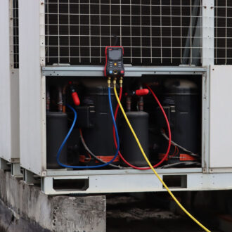 uni t ut336e kit digital manifold gauge with wireless temperature clamps